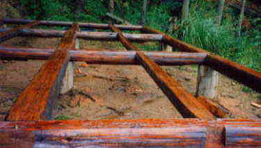 ���O�n�E�X�̃x�[�X