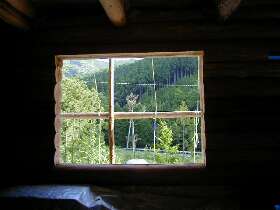 ���O�E�H�[���ɑ����J����