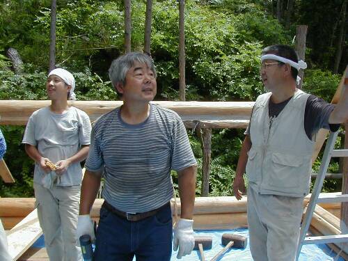 �z�b�Ƃ��낢�ŁD�D�D�B